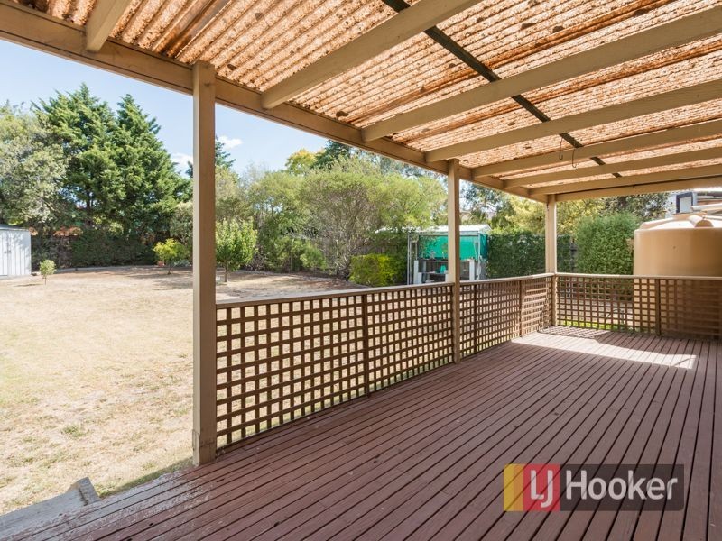 20 Springfield Crescent, Hampton Park VIC 3976