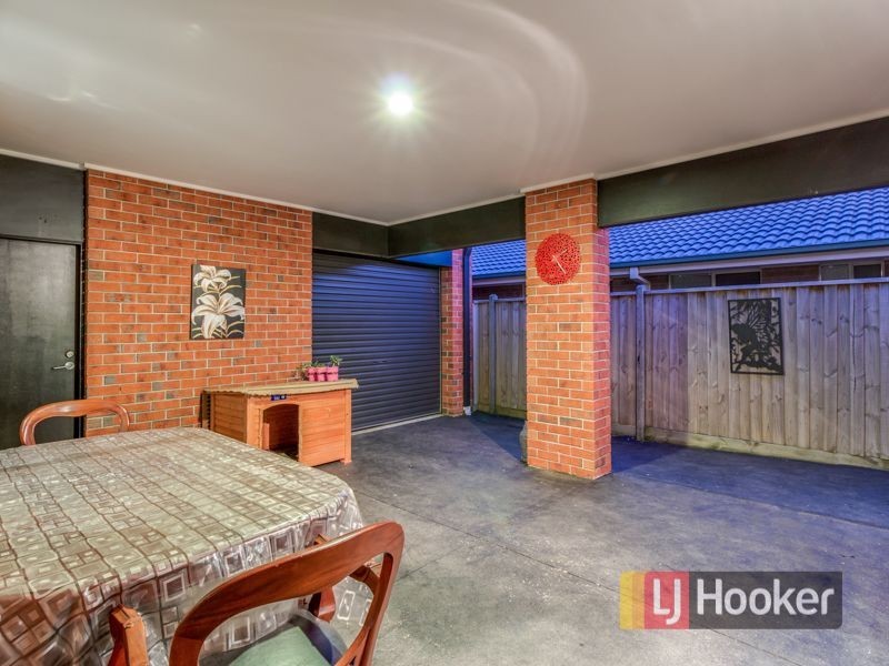 51 Thunderbolt Drive, Cranbourne East VIC 3977