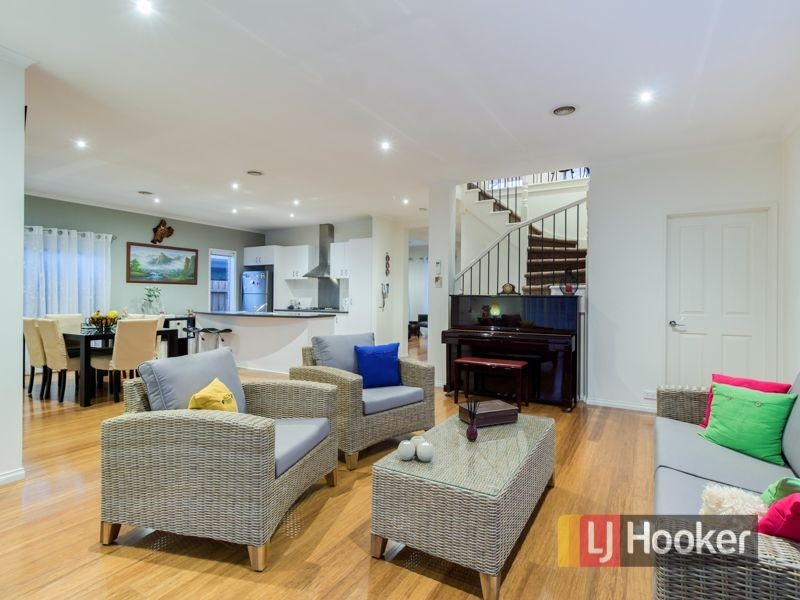 23 Silvercreek Drive, Lynbrook VIC 3975