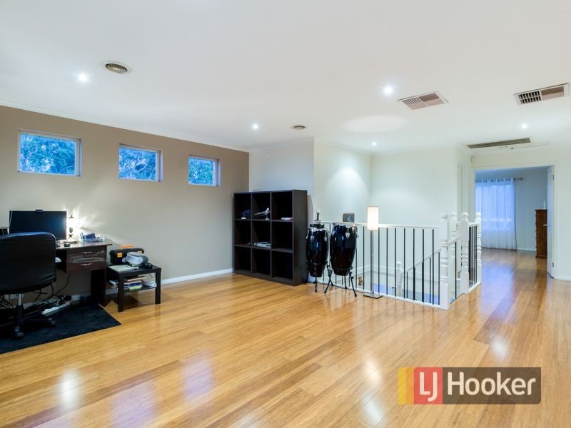 23 Silvercreek Drive, Lynbrook VIC 3975