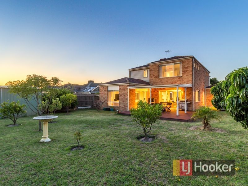 23 Silvercreek Drive, Lynbrook VIC 3975