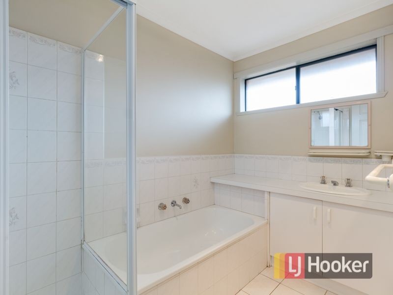 7 Yasmin Court, Hampton Park VIC 3976