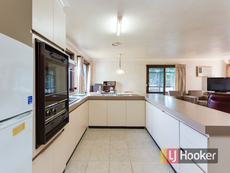 22 Kerrison Drive, Hampton Park VIC 3976