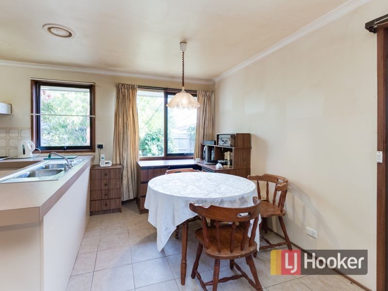 22 Kerrison Drive, Hampton Park VIC 3976