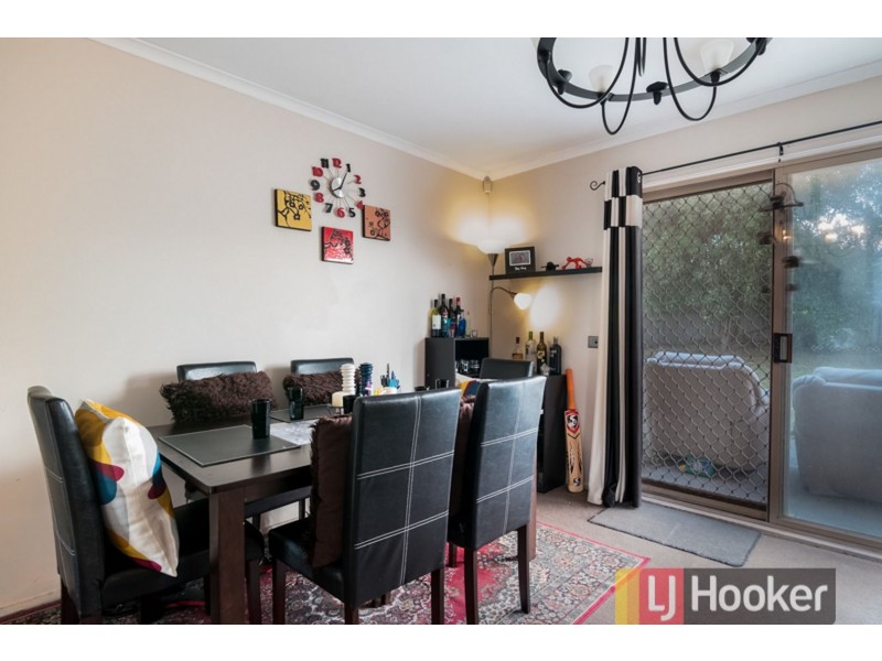 60 Strong Drive, Hampton Park VIC 3976