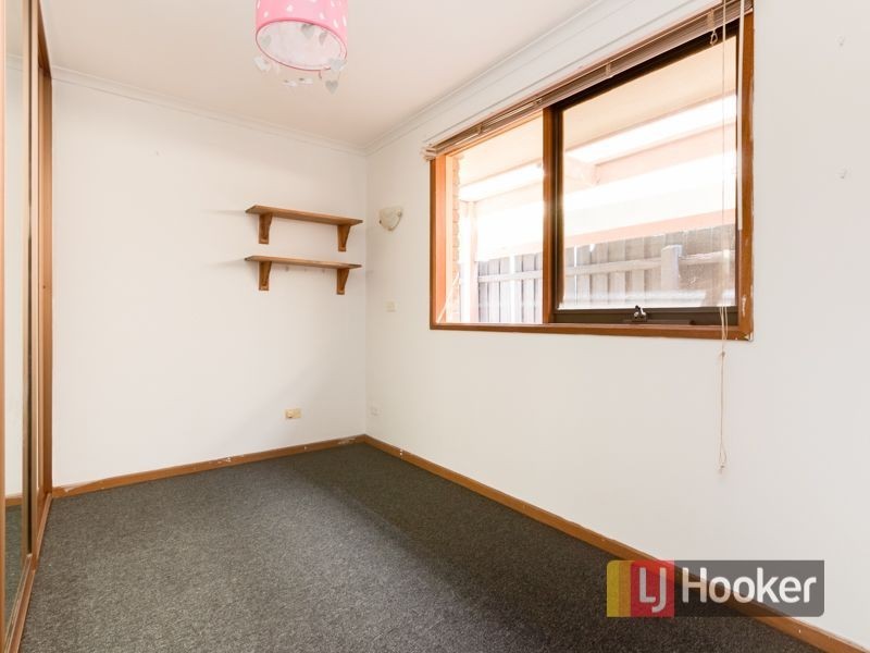 10 Simon Court, Hampton Park VIC 3976