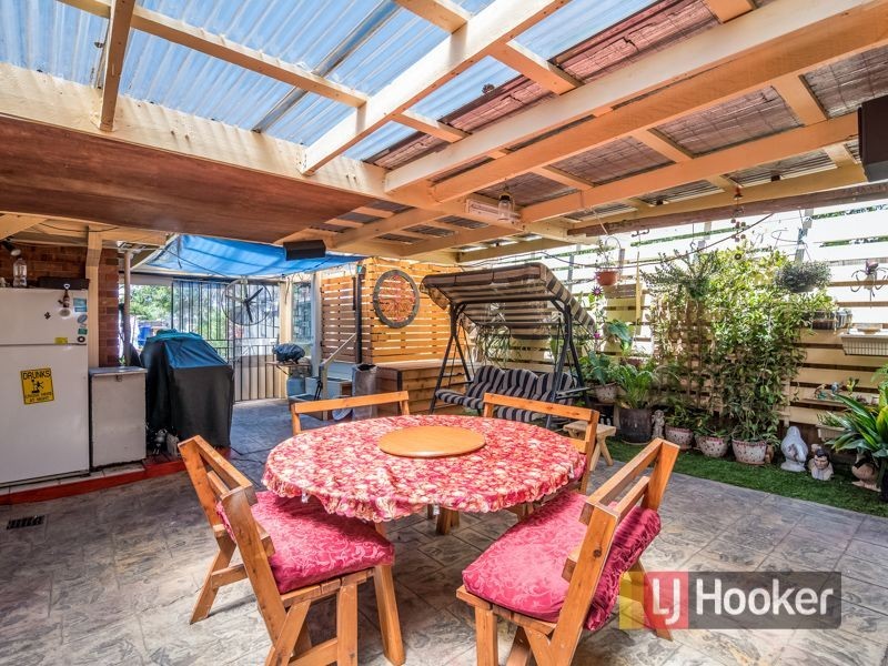 2 Hazeldean Court, Hampton Park VIC 3976