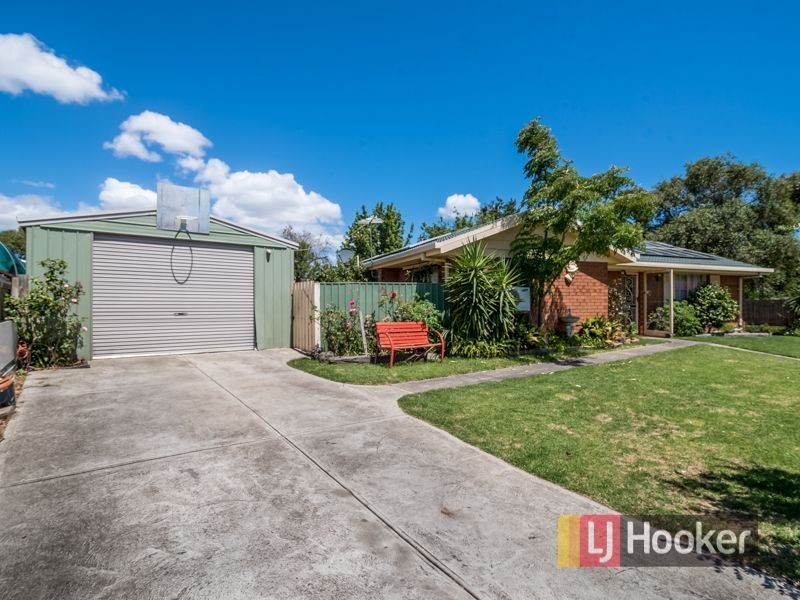 2 Hazeldean Court, Hampton Park VIC 3976