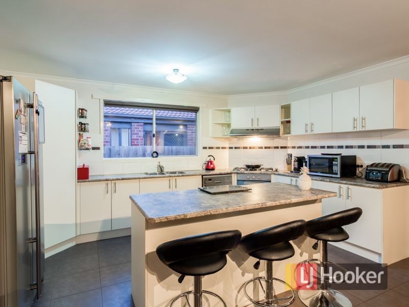 3 Day Place, Hampton Park VIC 3976