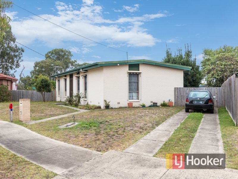 11 Bellvue Court, Hampton Park VIC 3976
