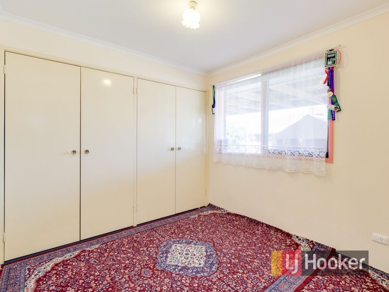 6 Cairns Road, Hampton Park VIC 3976