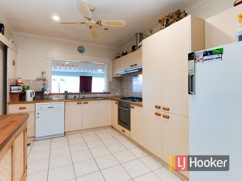 14 Eugenia Street, Doveton VIC 3177