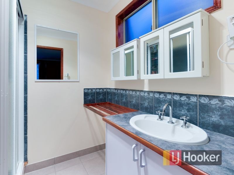 3 Forsyth Court, Cranbourne North VIC 3977