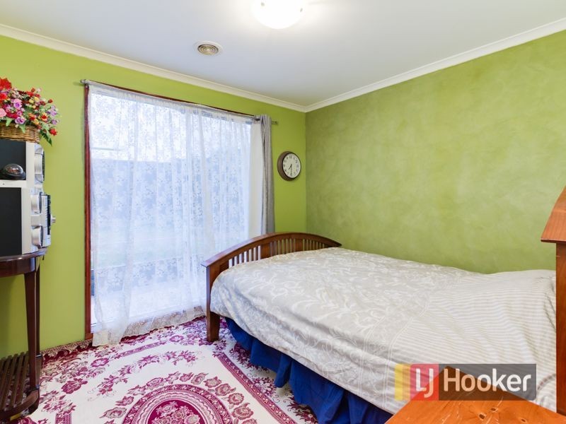 3 Forsyth Court, Cranbourne North VIC 3977