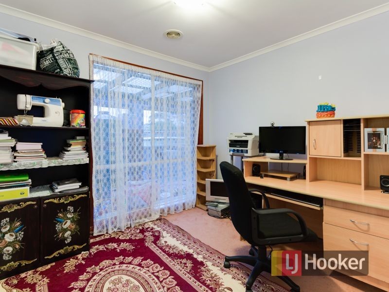 3 Forsyth Court, Cranbourne North VIC 3977