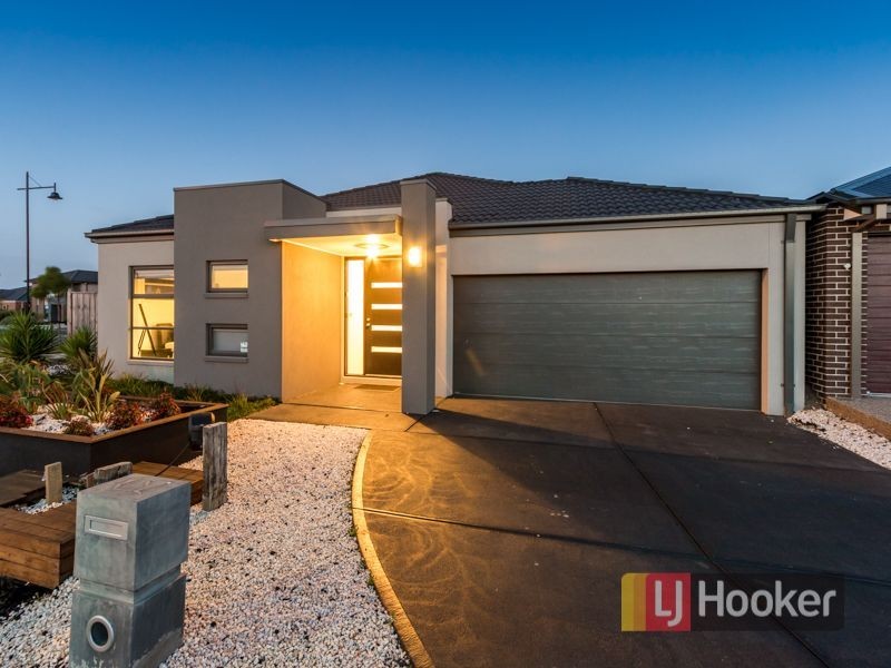 58 Evesham Street, Cranbourne North VIC 3977