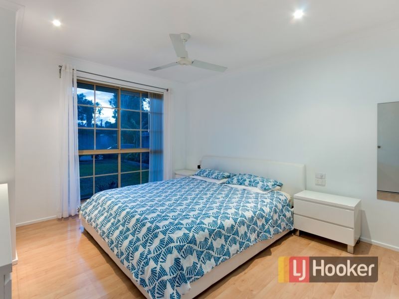 8 Cash Close, Hampton Park VIC 3976