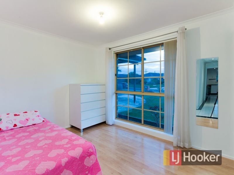 8 Cash Close, Hampton Park VIC 3976