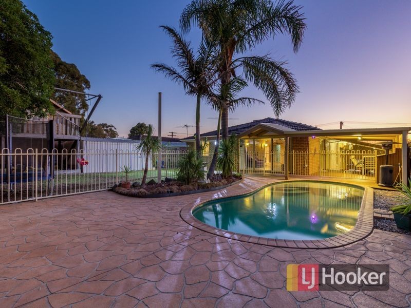 6 Cody Avenue, Hampton Park VIC 3976