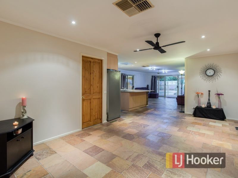 6 Cody Avenue, Hampton Park VIC 3976