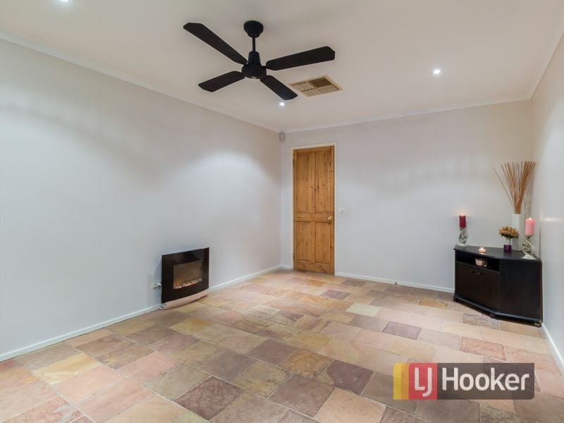 6 Cody Avenue, Hampton Park VIC 3976