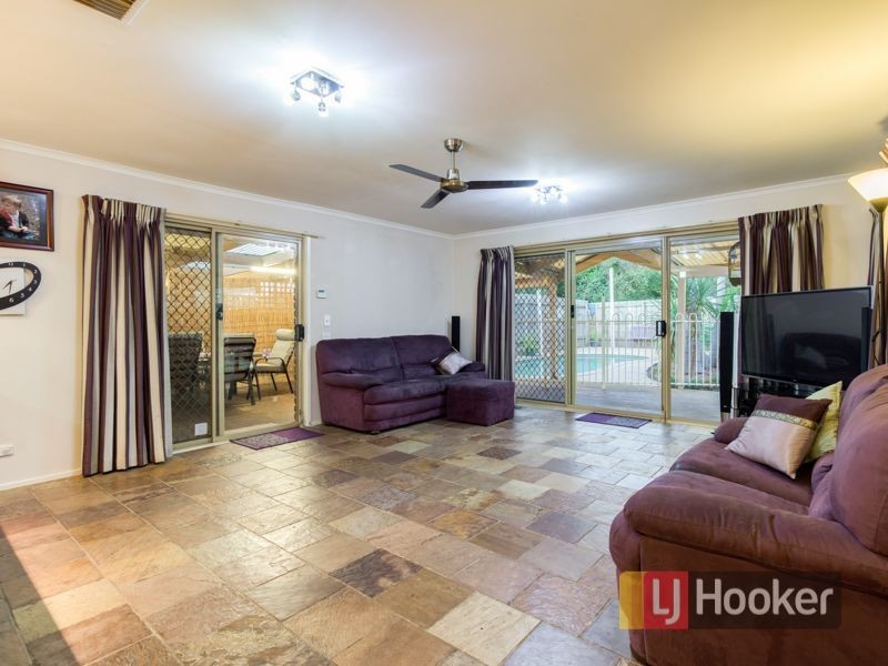 6 Cody Avenue, Hampton Park VIC 3976