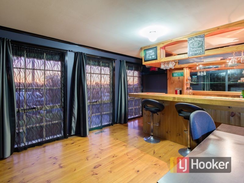 6 Cody Avenue, Hampton Park VIC 3976