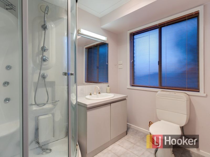 6 Cody Avenue, Hampton Park VIC 3976
