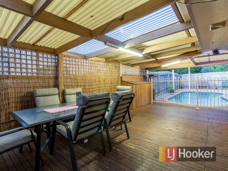 6 Cody Avenue, Hampton Park VIC 3976