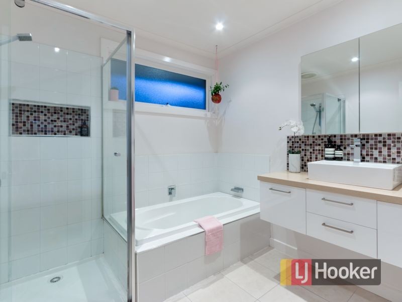 3 Yarrow Court, Berwick VIC 3806