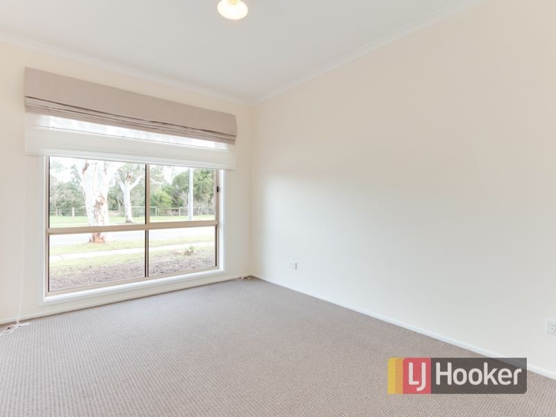 7 Kirkwood Crescent, Hampton Park VIC 3976