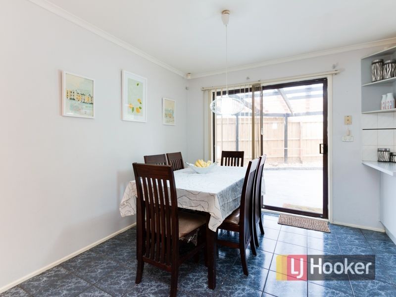 10 Canungra Close, Hampton Park VIC 3976