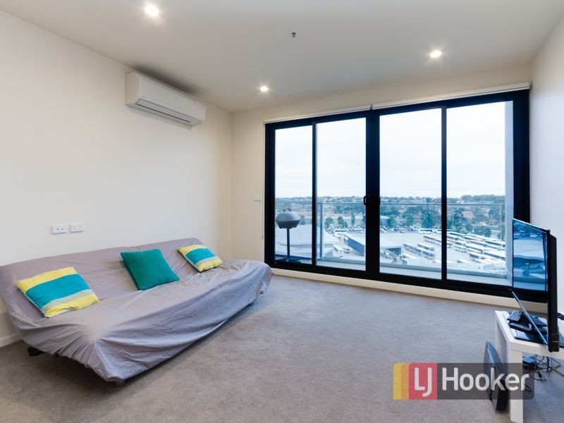 802/80 Cheltenham Road, Dandenong VIC 3175