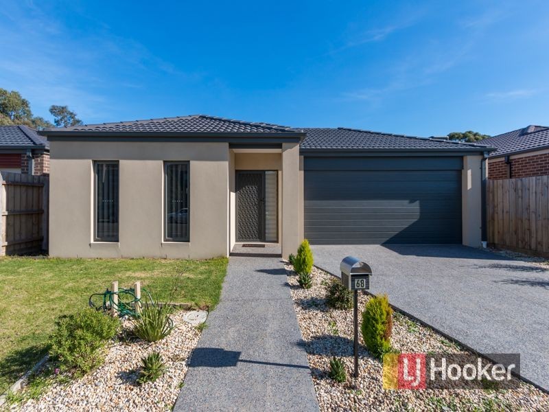 68 Fiorelli Boulevard, Cranbourne East VIC 3977