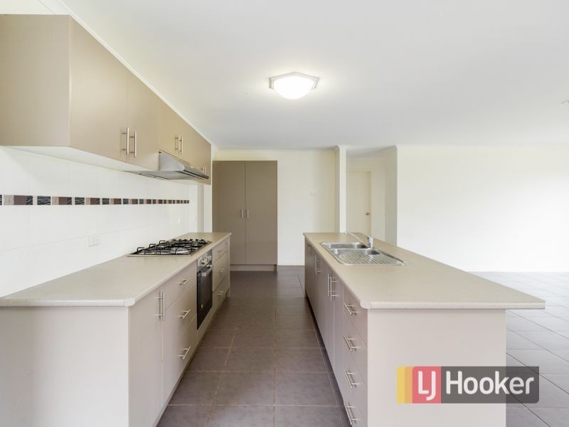 5 Bando Court, Hampton Park VIC 3976