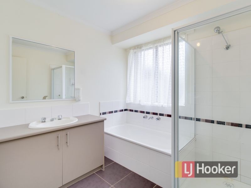 5 Bando Court, Hampton Park VIC 3976