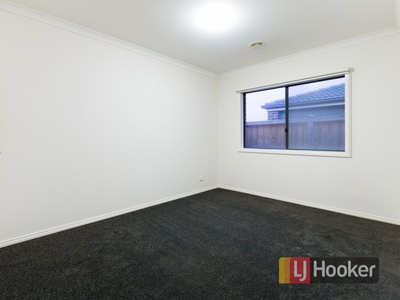 42 Tobin Way, Lyndhurst VIC 3975
