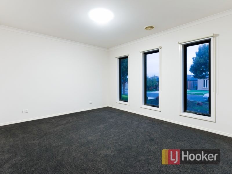 42 Tobin Way, Lyndhurst VIC 3975