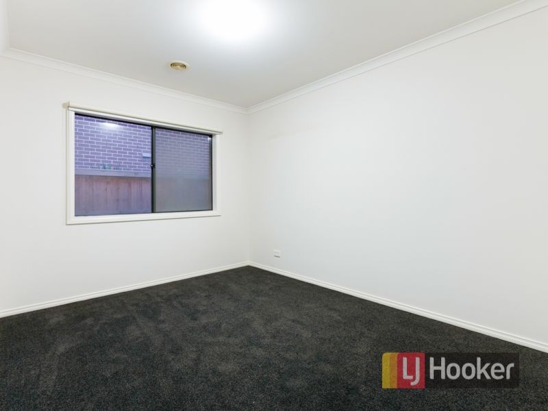 42 Tobin Way, Lyndhurst VIC 3975