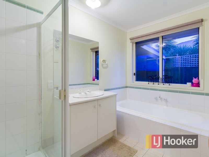 26 Harrington Drive, Narre Warren South VIC 3805