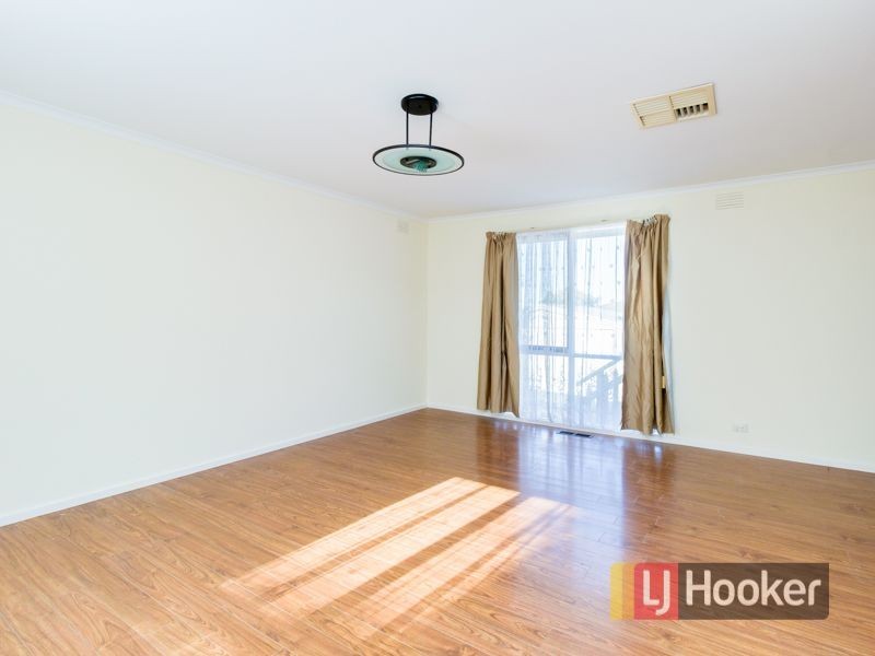 22 The Grange, Hampton Park VIC 3976