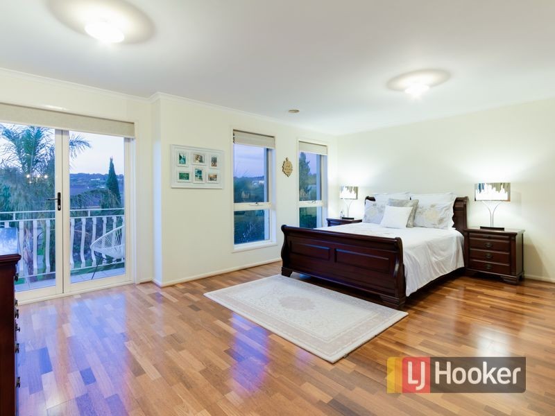 9 Grosvenor Place, Narre Warren North VIC 3804