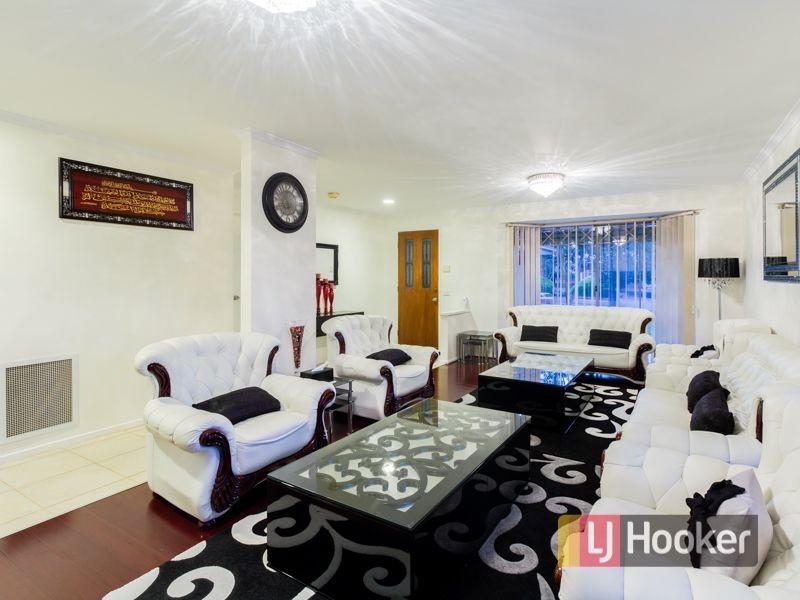 16 James Bathe Way, Narre Warren South VIC 3805