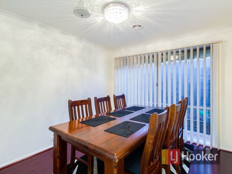 16 James Bathe Way, Narre Warren South VIC 3805