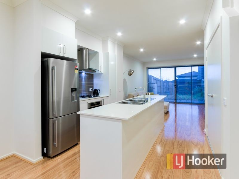 21 Demmie Mews, Lyndhurst VIC 3975