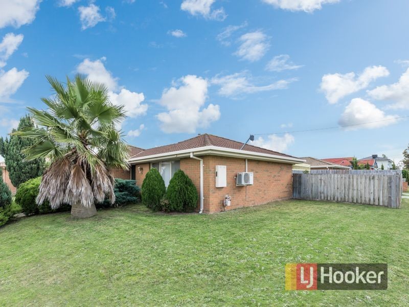 21 Lauren Drive, Hampton Park VIC 3976