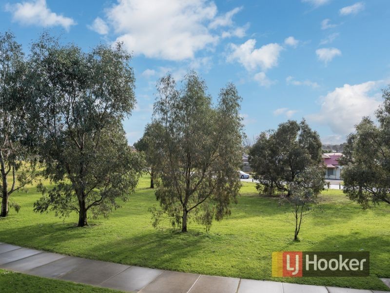 29 Demmie Mews, Lyndhurst VIC 3975