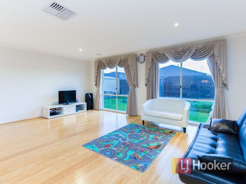 1 Pengana Way, Cranbourne West VIC 3977