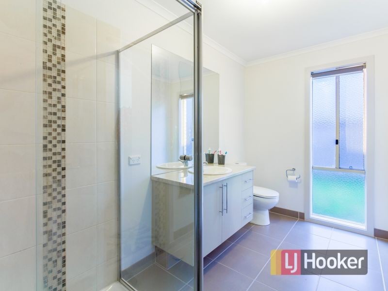 1 Pengana Way, Cranbourne West VIC 3977