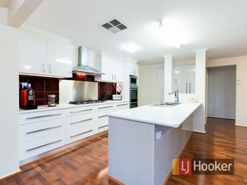 13 Keller Court, Hampton Park VIC 3976